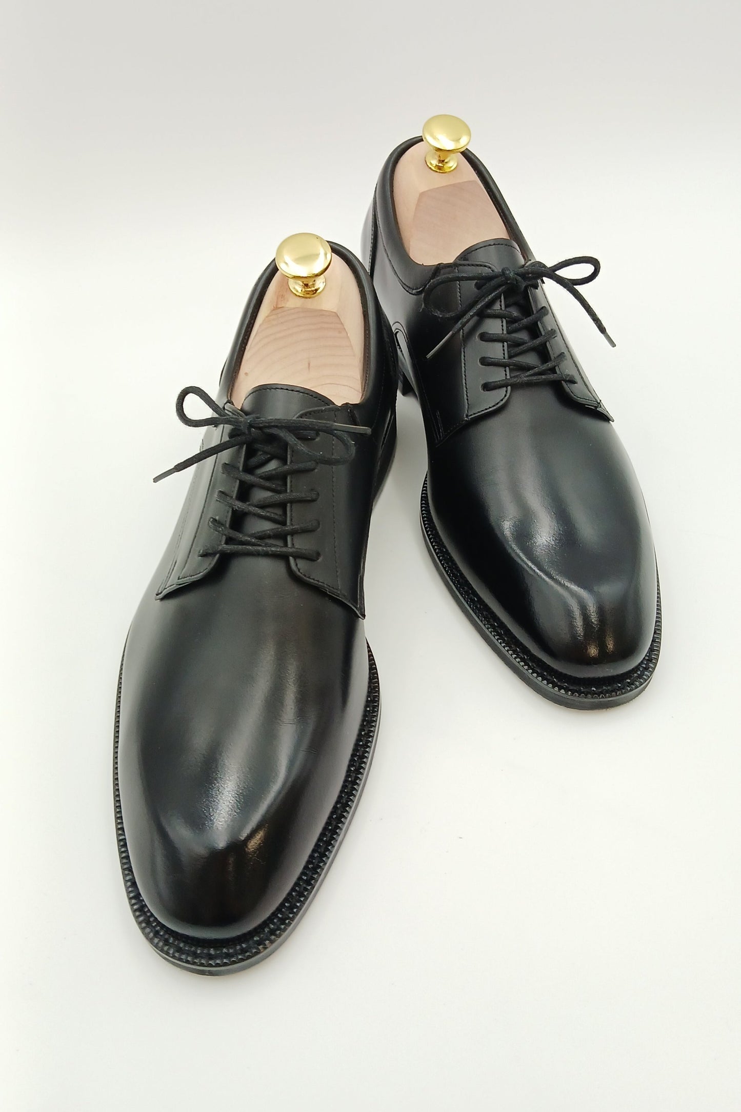 Obsidian Plain Derbies