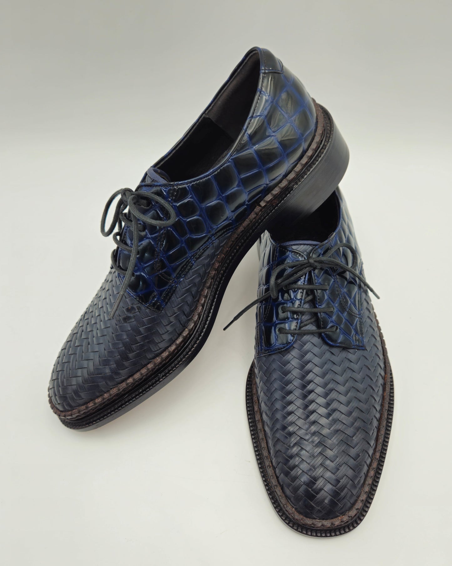 The d29:5 Master Artisan Zaffiro Woven Dress Shoe