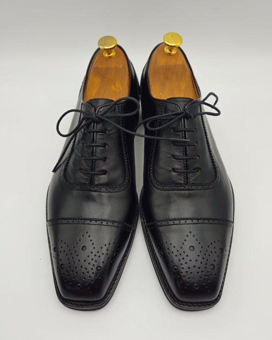 The d295ma Signature Heritage Black Oxford