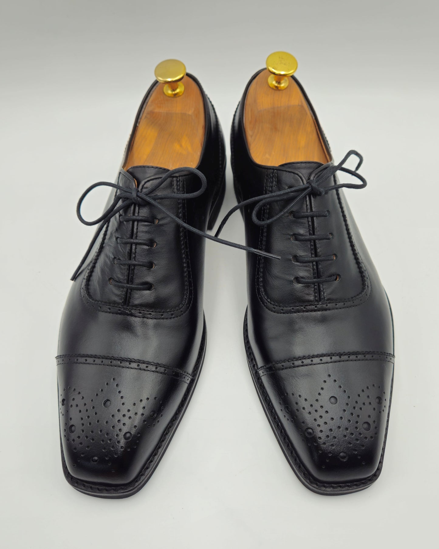 The d295ma Signature Heritage Black Oxford