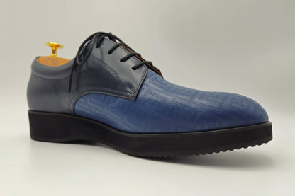 The d29:5 Zaffiro Embossed Derby
