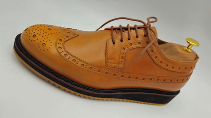 The d29:5 Master Artisan Tan Full-Brogue Derby