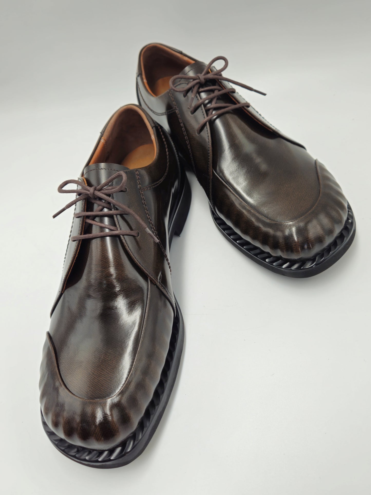 The Seongsu Burnished Derby