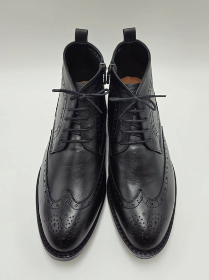 The d295ma Signature Brogue Derby Boot